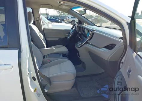 2016 Toyota Sienna Le 8 Passenger from USA, damaged, VIN 5TDKK3DCXGS708644